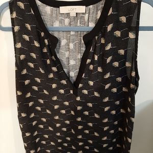 100 %polyester/ 100 % rayon sleeveless blouse